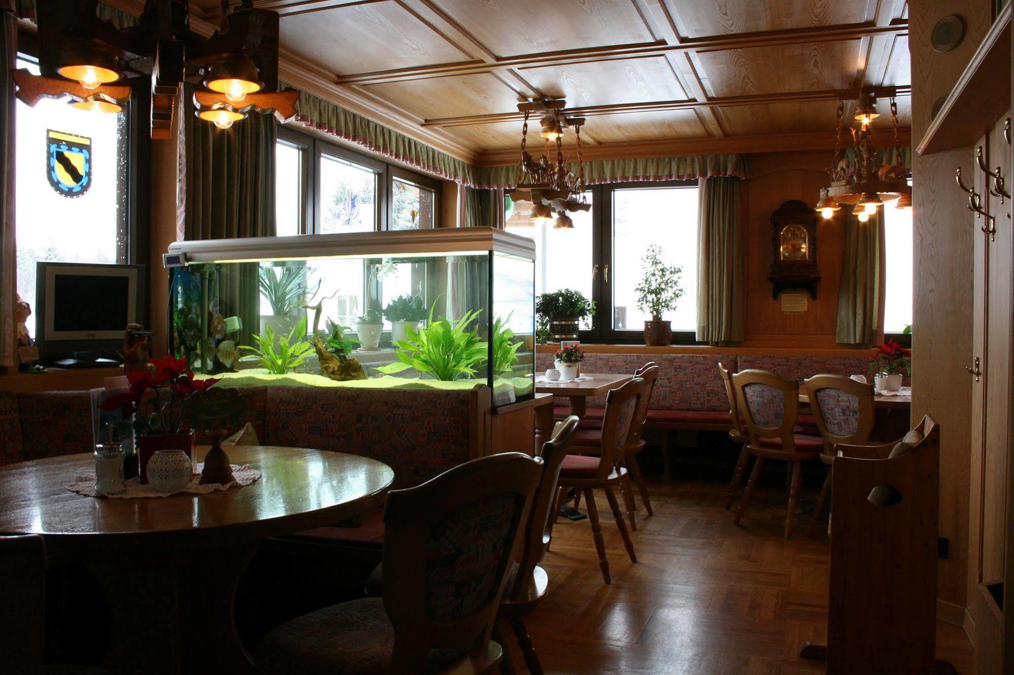 Cafe-Pension Feldbergblick Titisee-Neustadt Exterior photo